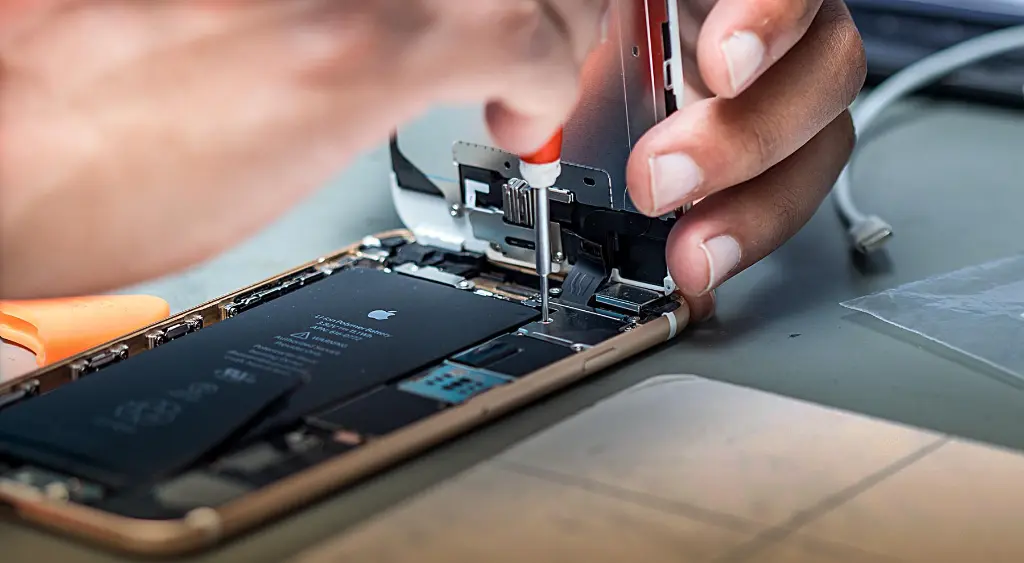 Reparando-iPhone.webp